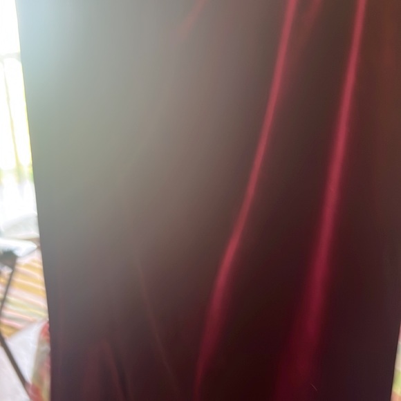 Velvet Burgundy swing midi skirt ONE SOLID COLOR and it’s BURGUNDY 😍 - Picture 3 of 3